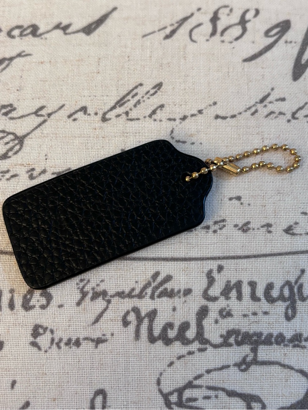 Coach New York Black Pebbled Leather Tag - Picture 3 of 3